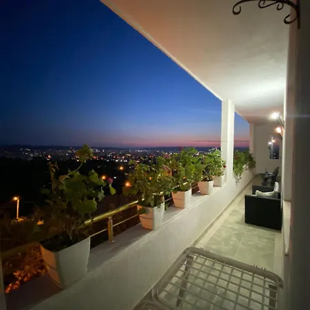 Luxury - Dar Al Shams 01 티라나