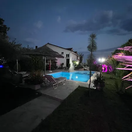 Luxury - Dar Al Shams 01 빌라 *