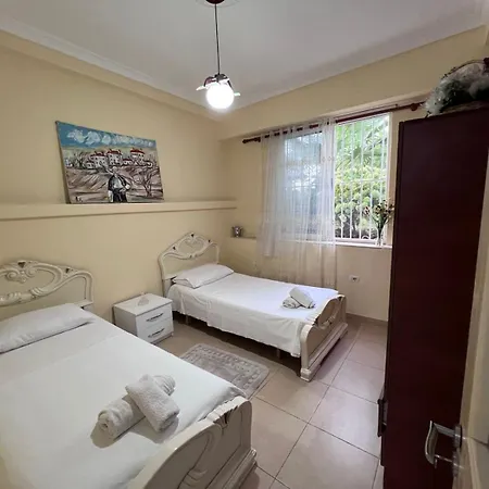 빌라 Luxury - Dar Al Shams 01 *