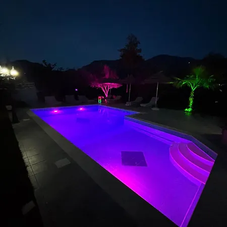Luxury - Dar Al Shams 01 فيلة *