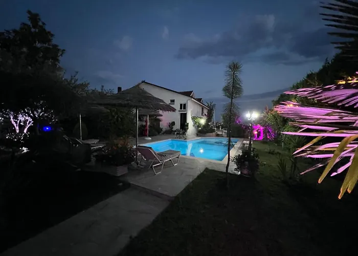 Luxury - Dar Al Shams 01 别墅 *